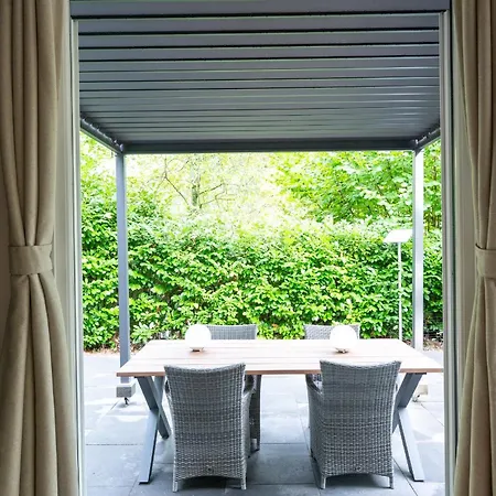 Master Escapes Veluwe - Met Airco En Omheinde Tuin Chalet *